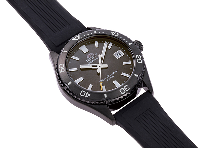 ORIENT Sports Men's Mechanical Mako 40